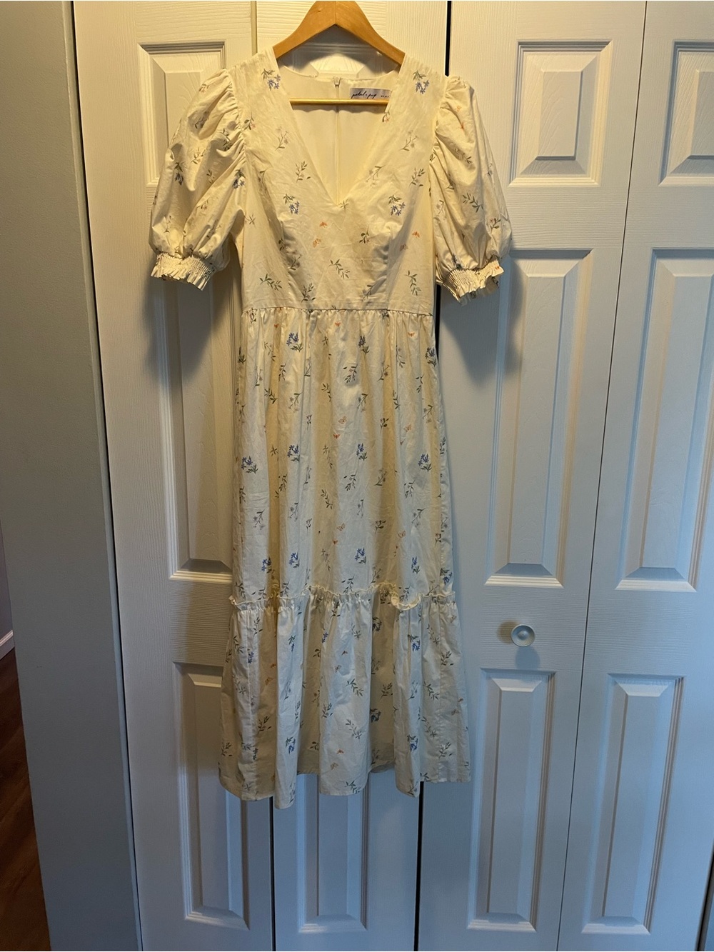 Petal & Pup Steele Puff Sleeve Cotton Midi Dress size small - Picture 4 of 6
